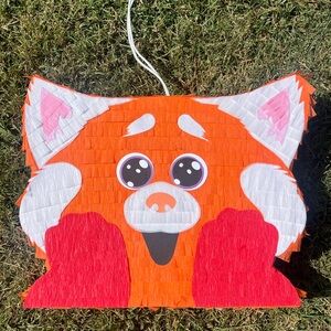 Red panda / Turning Red Pinata